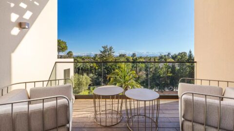 Luxury Penthouse With Private Pool – Four Seasons Residence Marrakech in Marrakech, Morocco