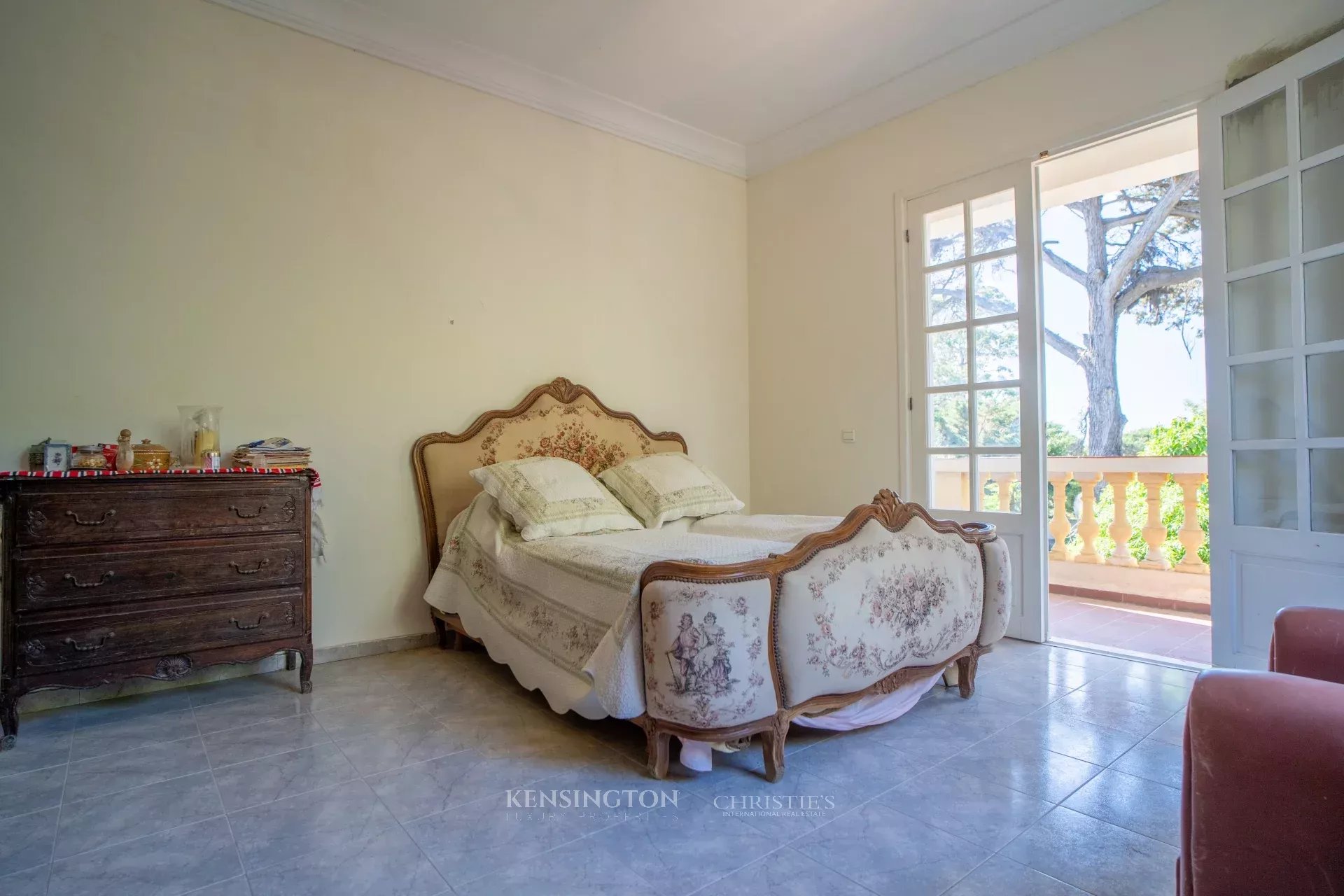 Villa Pine Breeze in Tanger, Morocco