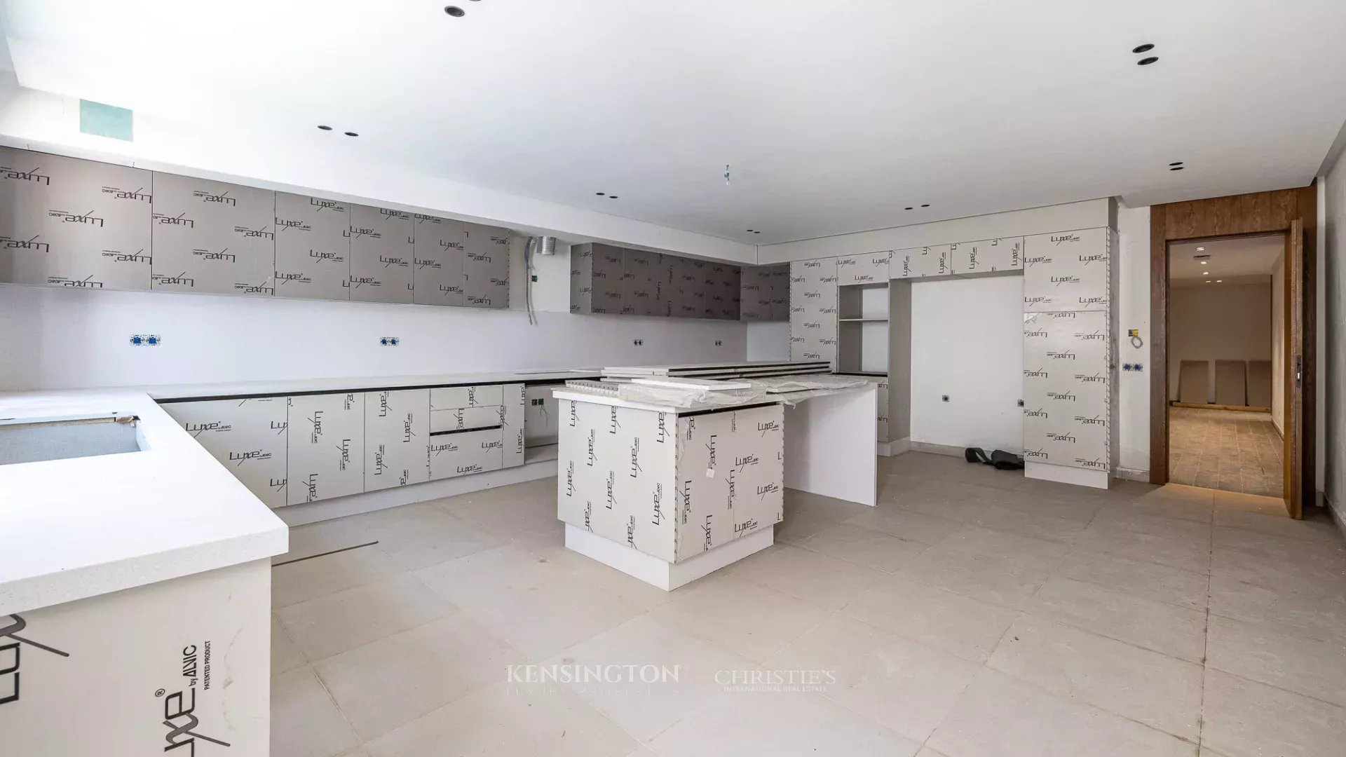 فيلا عصرية استثنائية – حي السويسي in Rabat, Morocco