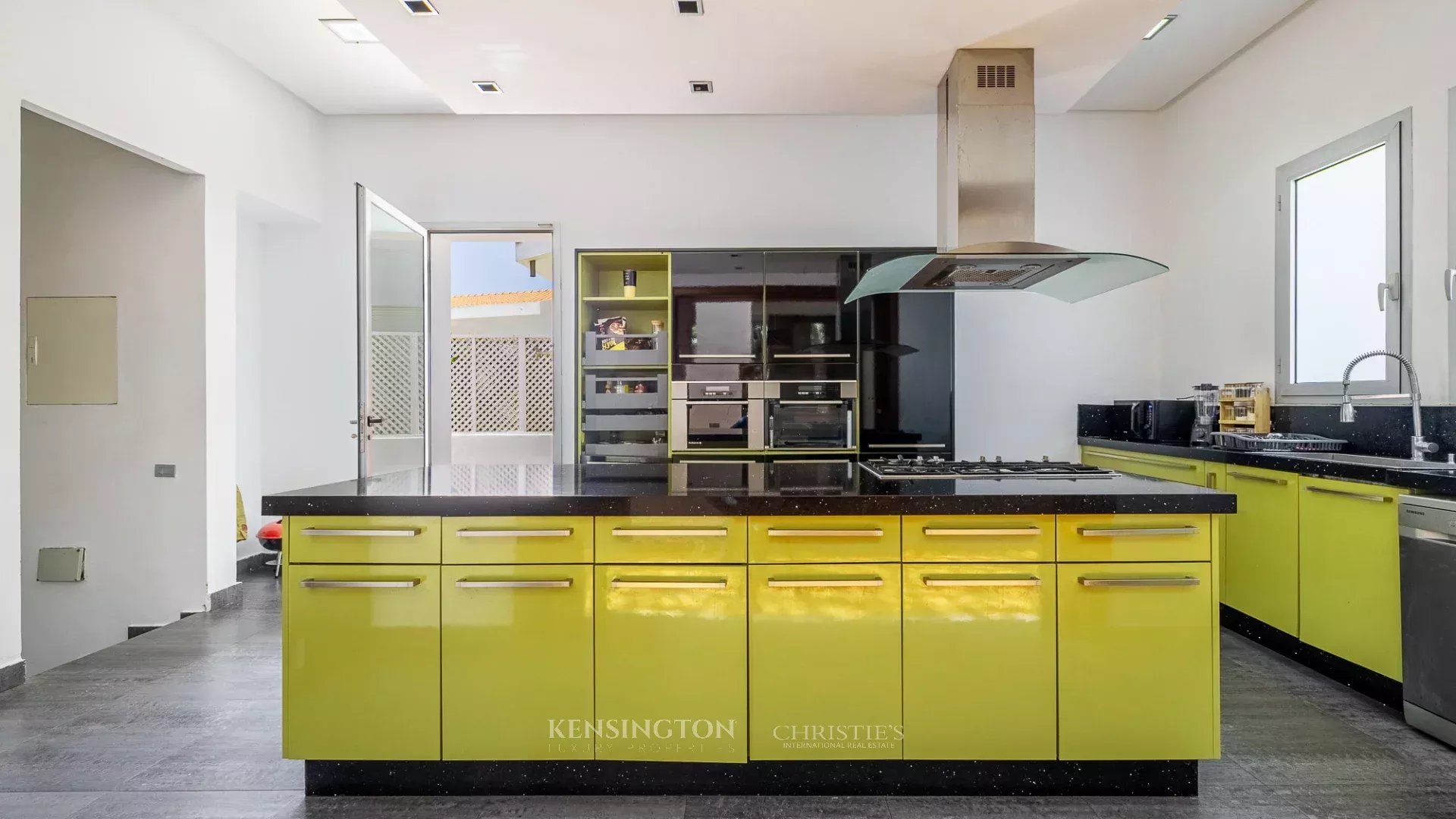 لومينالومينا in Casablanca, Morocco