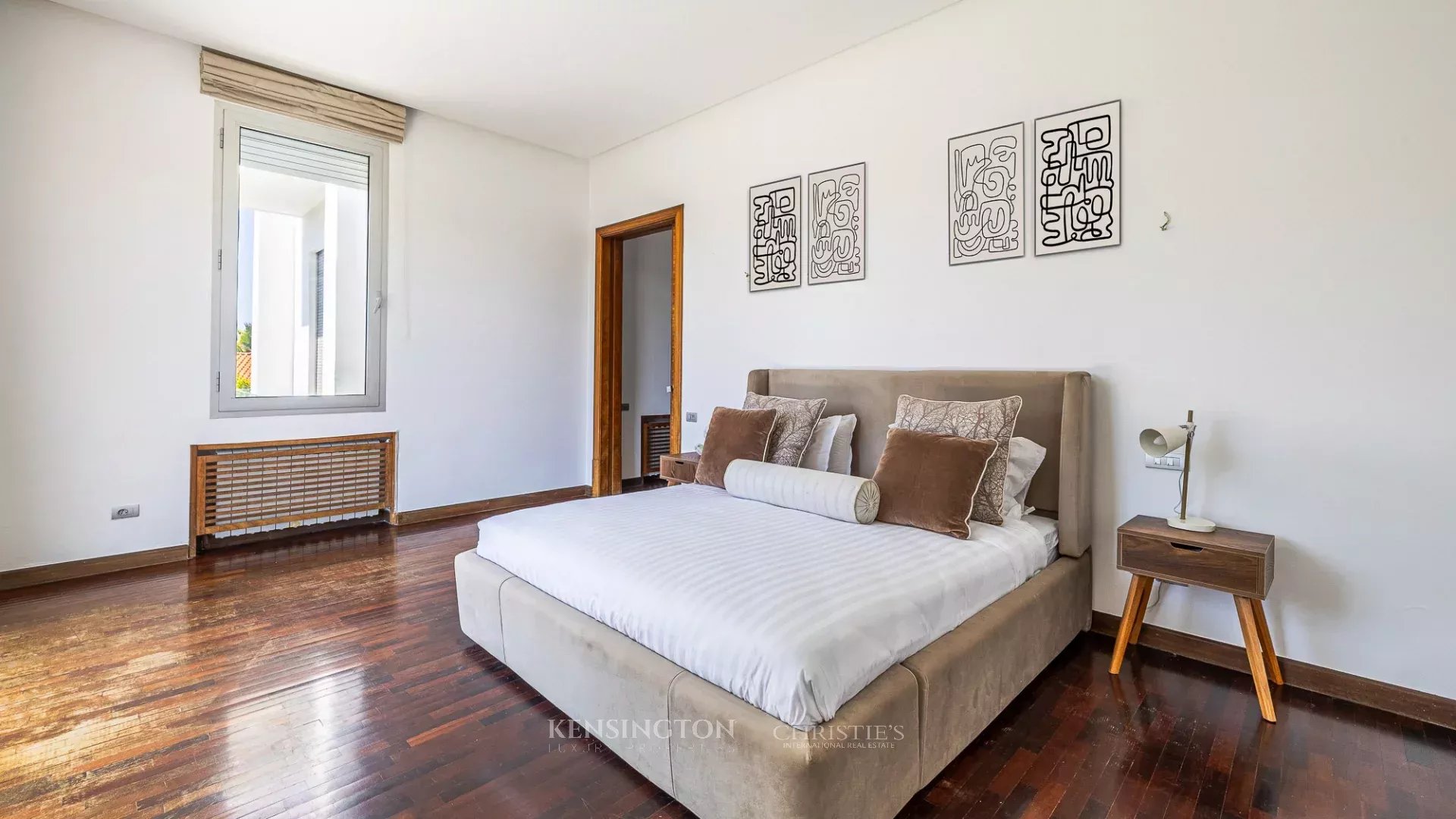 لومينالومينا in Casablanca, Morocco