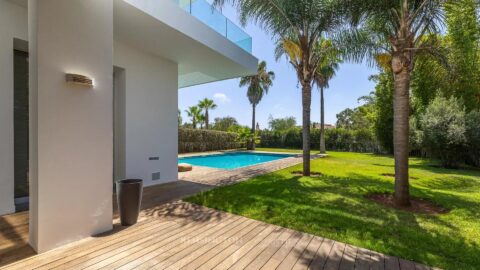 لومينالومينا in Casablanca, Morocco