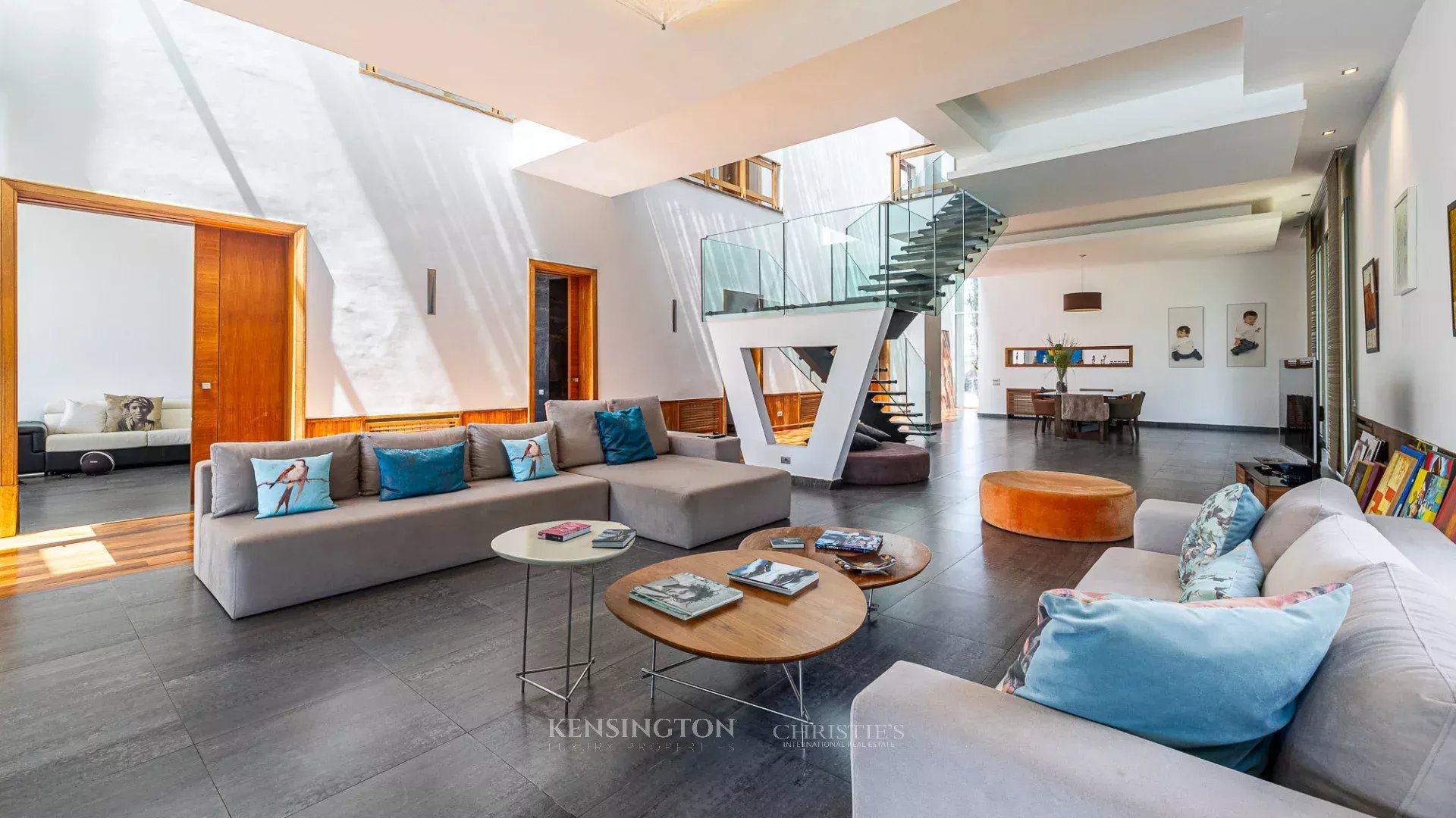 لومينالومينا in Casablanca, Morocco